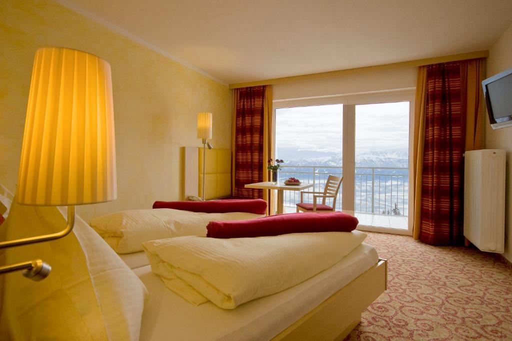 Sonnenhotel Zaubek Treffen Bilik gambar