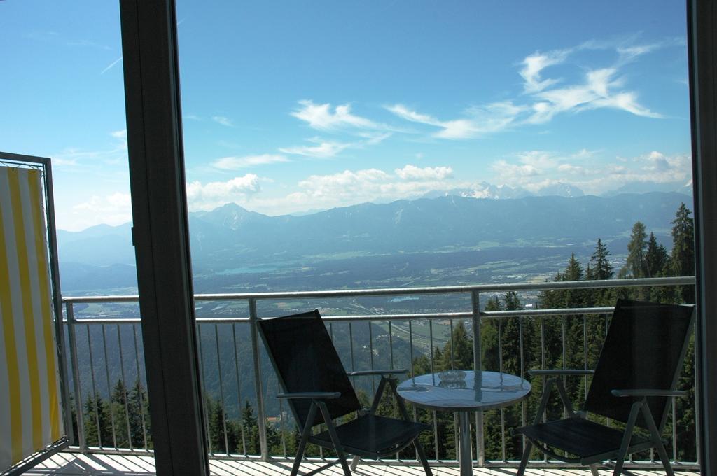 Sonnenhotel Zaubek Treffen Luaran gambar